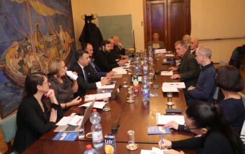 Okrogla miza “Srbi v Sloveniji”